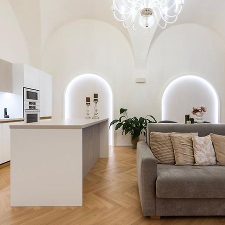 Appartamento Arch Iv. Praga Esterno foto